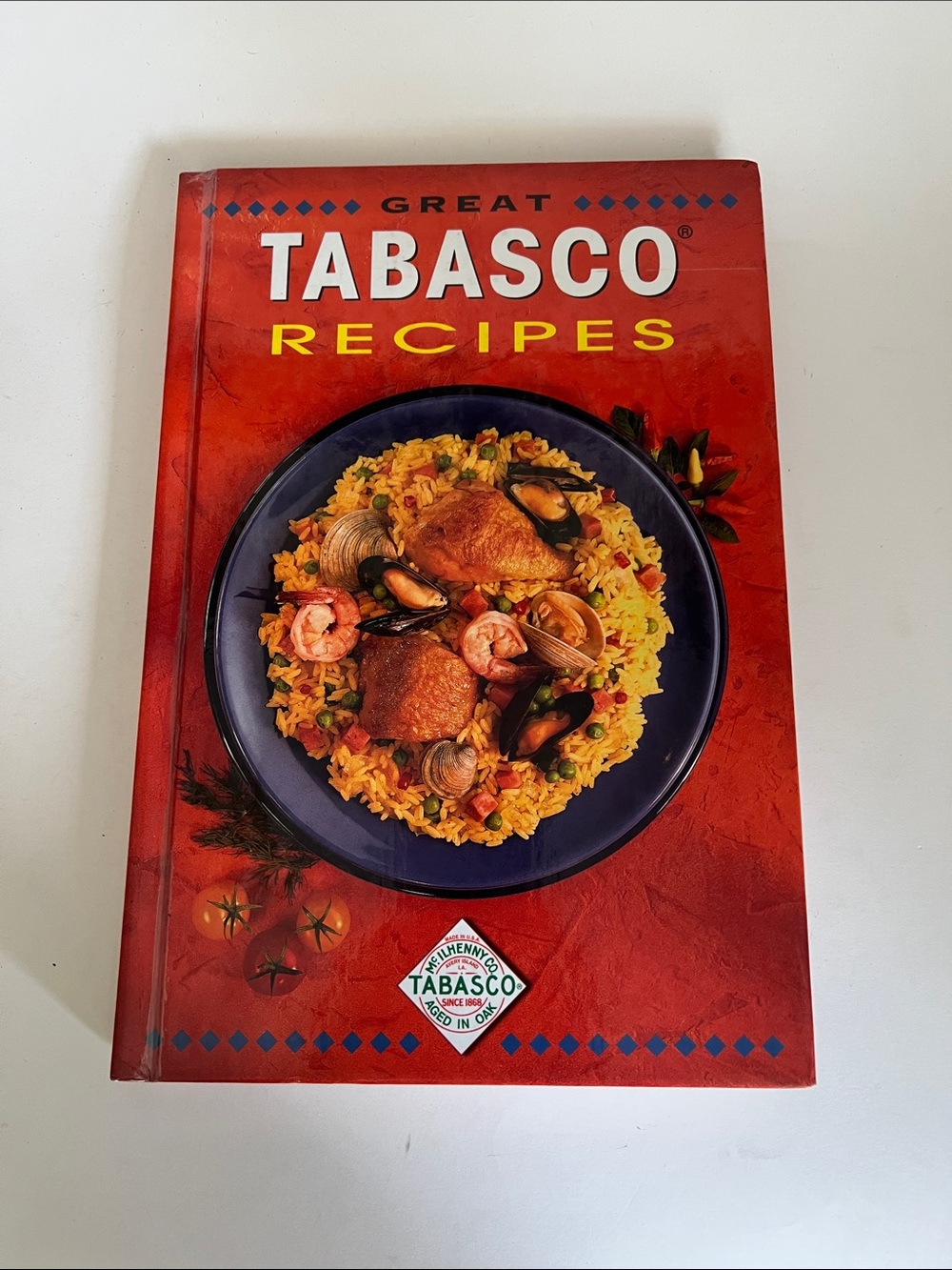 Tabasco Red Cookbook with spicy recipes for omnivores